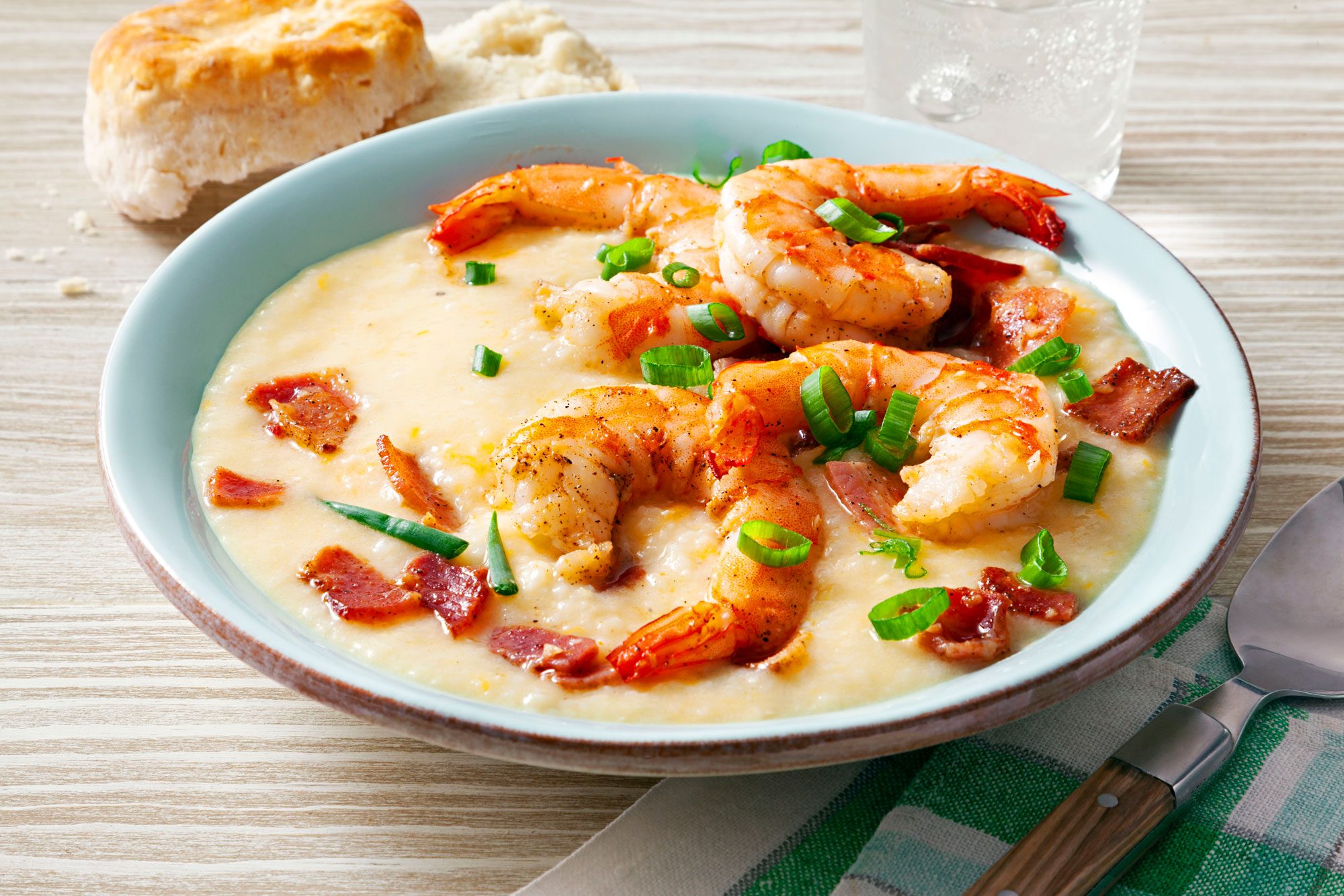 Delicious Southern Shrimp and Grits in a pan served in a large bowl