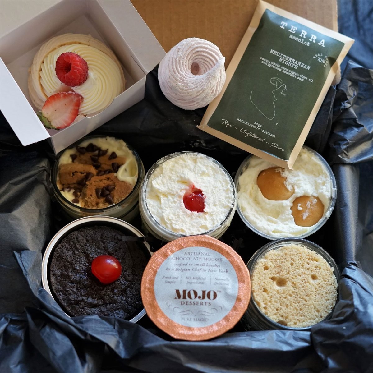 Comphivi Artisanal Desserts Box