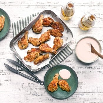 Baked Chicken Wings Exps Tohvp24 275898 Jh 02 06 Bakedchickenwings 1 Rms