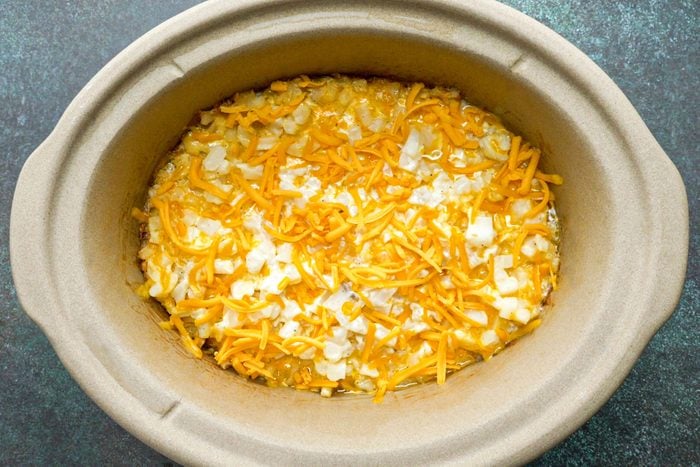 Sprinkled remaining cheese in the bowl